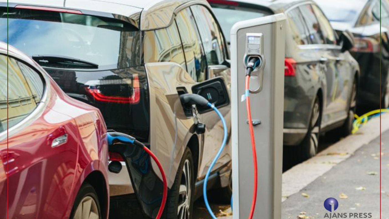 Elektirikli Araç Sayısı Gün Geçtikçe Artıyor
