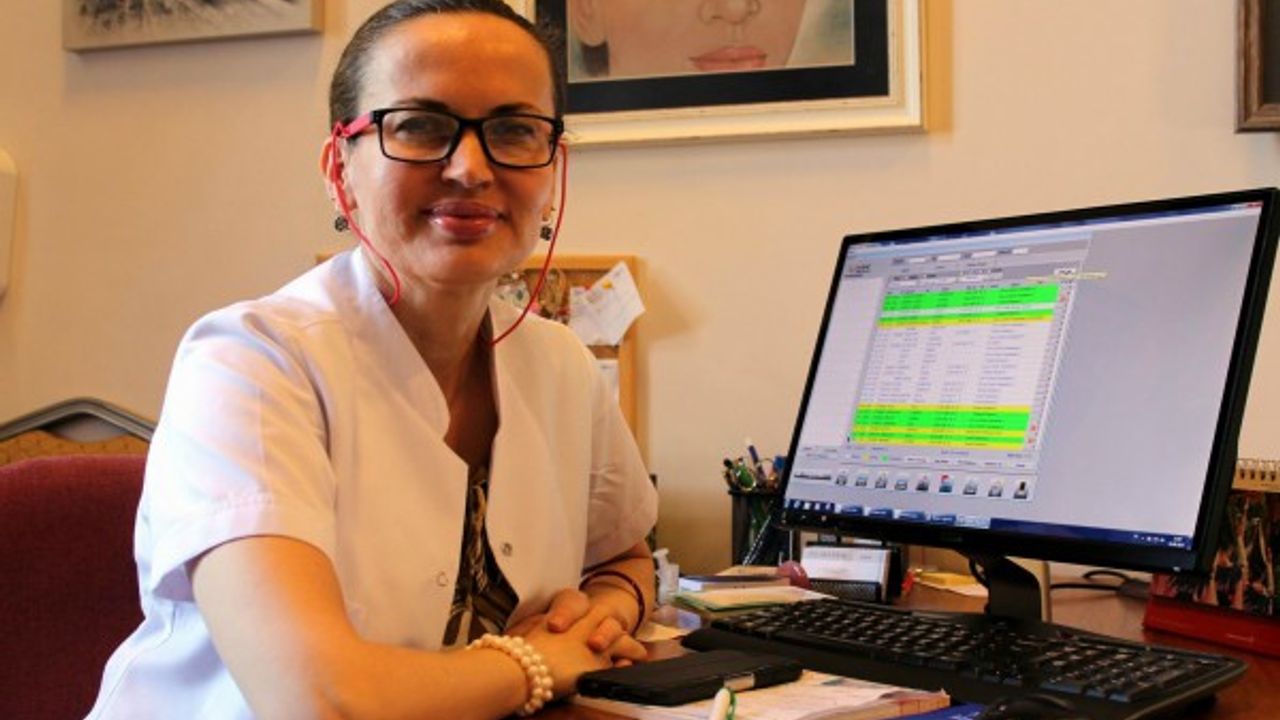 Dermatolog Tümtürk: "Çok ürün iyi bir cilt anlamına gelmiyor” 