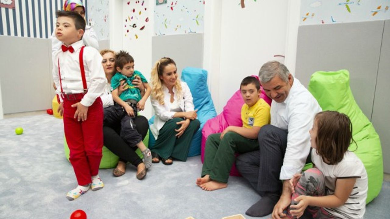 Gönül belediyeciliğini slogan olmaktan çıkarıp eyleme dönüştüren proje 'Engelsiz Çocuk Evi' 