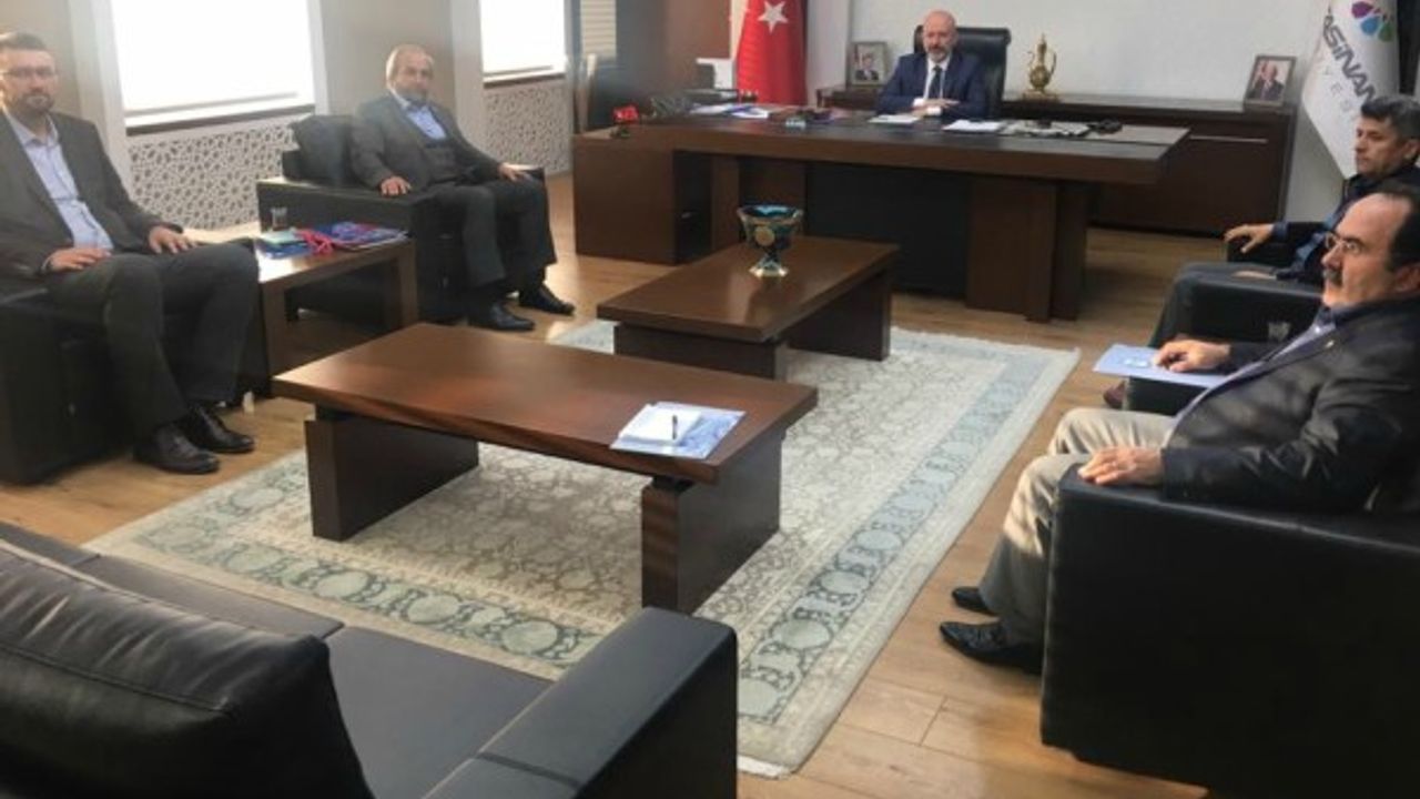 Kocasinan Belediyesi ile Eğitim Bir Sen Kitap Okuma Projesi yürütecek 