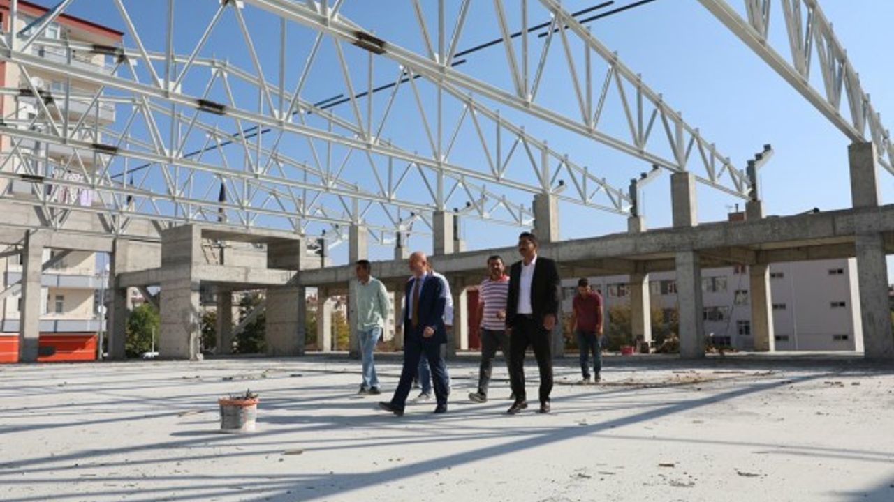  Ziya Gökalp, sosyal tesis ve modern pazar yerine kavuşuyor 
