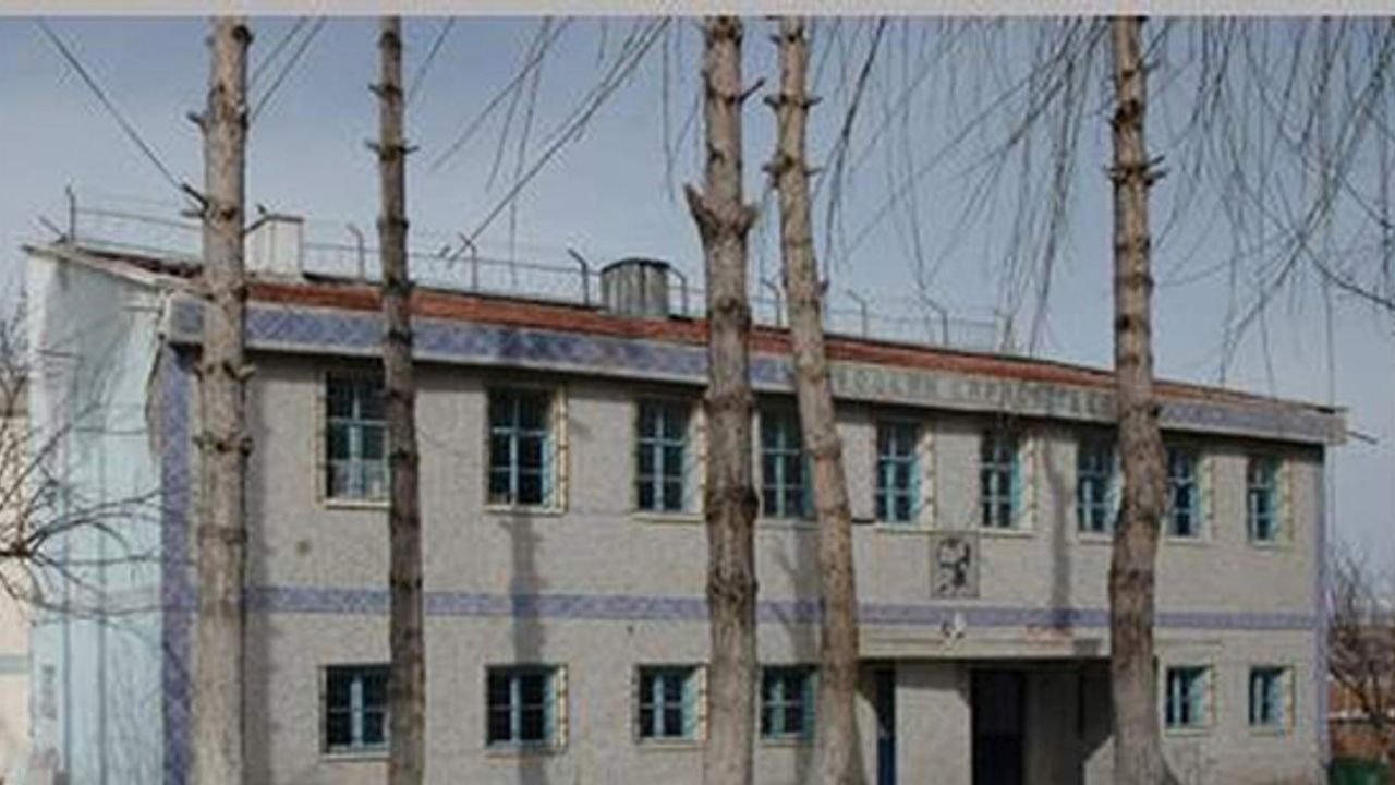 Yanlışlıkla tahliye edildi, yakalanarak yeniden cezaevine konuldu