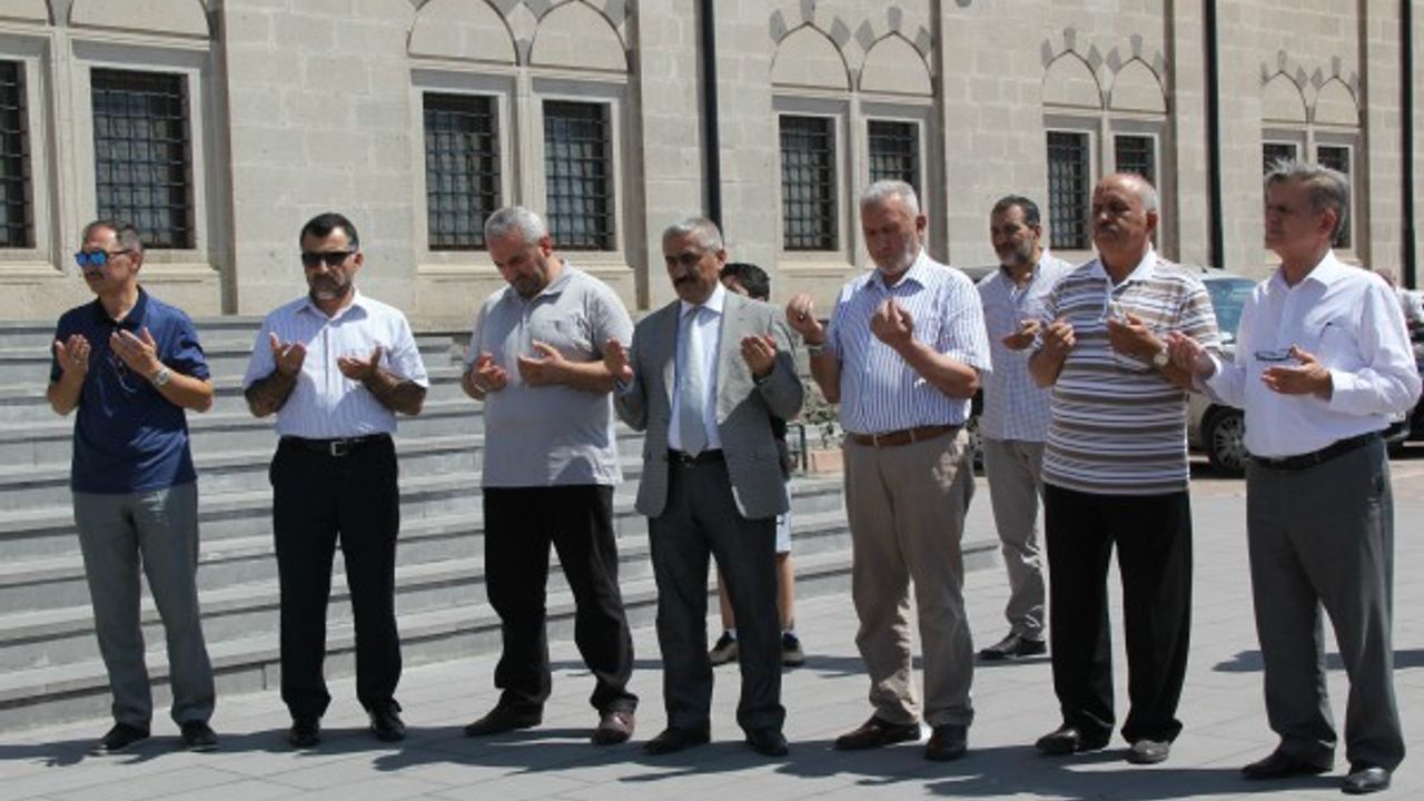 Kayseri’den Ağustos Ayında 4 Tır Un Yardımı Suriye’ye Hareket Etti