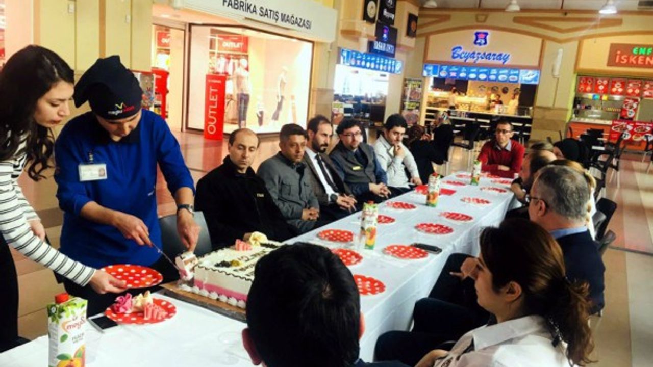 12 Aralık Mağazacılık Günü Meysu Outlet'te kutlandı 