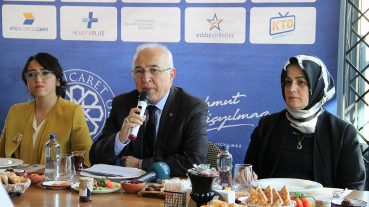 Kadın Girişimcilere Business Card