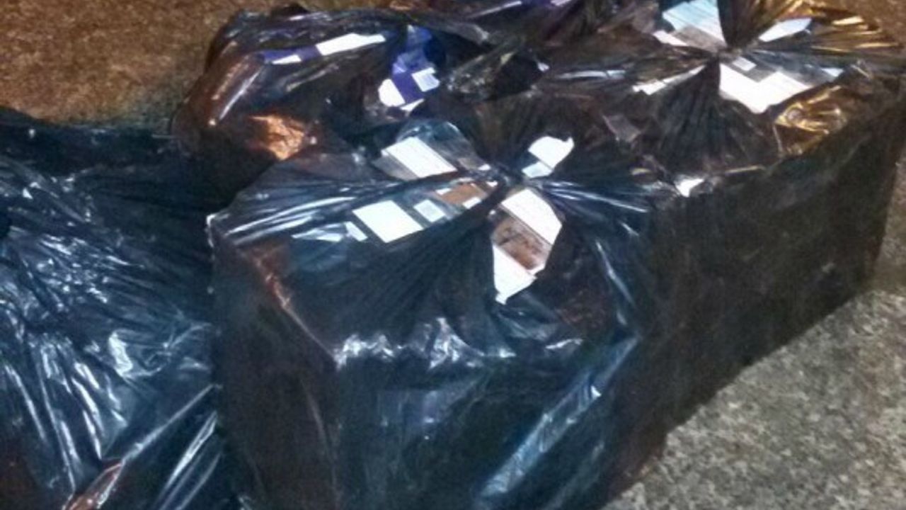 Sigara kaçakçısı 6 şüpheli 25 bin paket kaçak sigara ile yakalandı