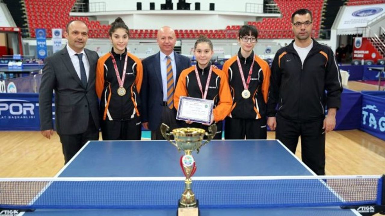 Kocasinan'ın masa tenisi takımı birinci devreyi lider tamamladı 