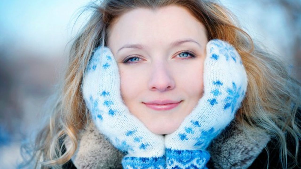 Soğuk ve rüzgarlı havalarda yüz felcine dikkat