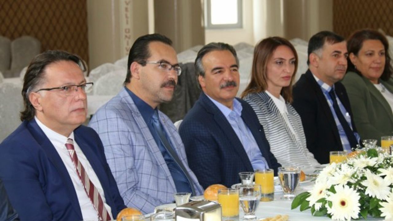 Rektör Bağlı, Basın Mensuplarıyla Bir Araya Geldi 