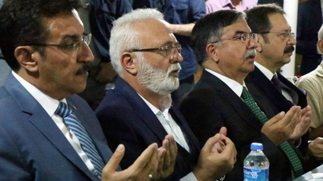Bakan Yılmaz ve Tüfenkci'den Elitaş'a taziye ziyareti