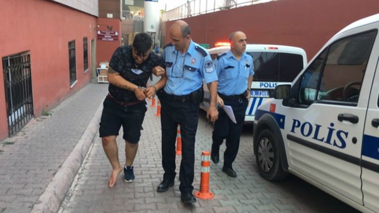 Polise Ateş Eden 3 Kişi Kovalamaca Sonrasında Yakalandı
