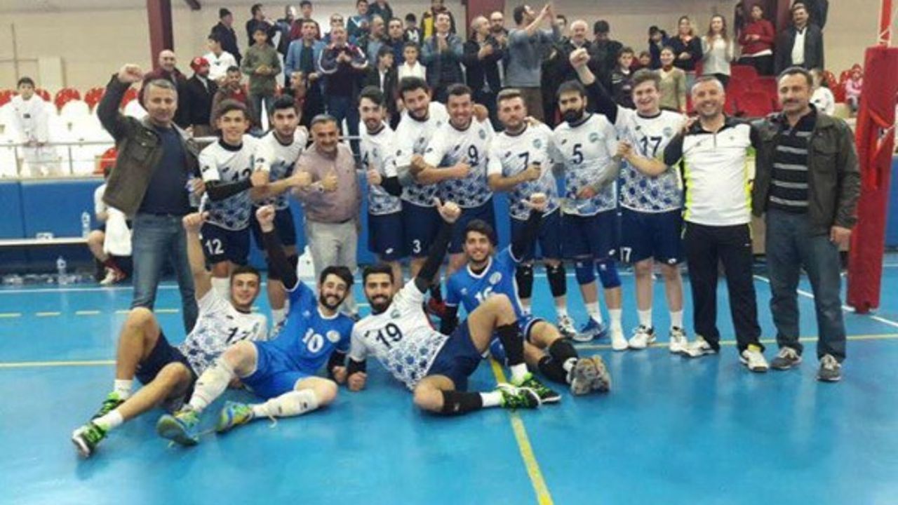Develi Belediyesi Voleybol Kulübü’nden muhteşem geri dönüş 