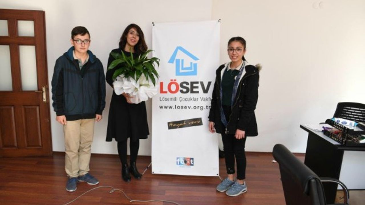 Özel Kayseri OSB Teknik Koleji’nden LÖSEV Kayseri Şubesi’ne ziyaret 