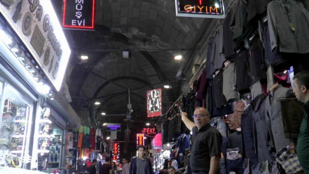 500 yıllık tarihi Kayseri Kapalıçarşısı’nın zemininin sağlam olmadığı iddiası 