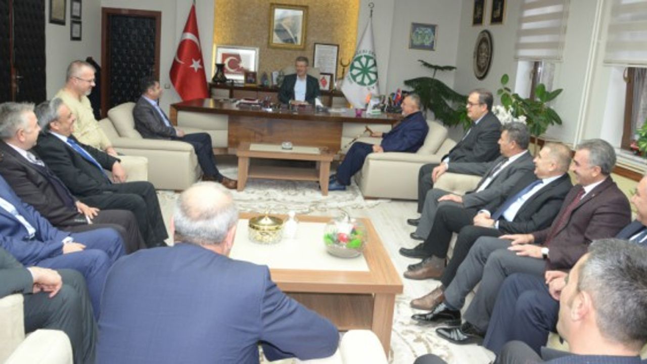 Türk-İş Kayseri Şube Başkanları Kayseri Şeker'de 