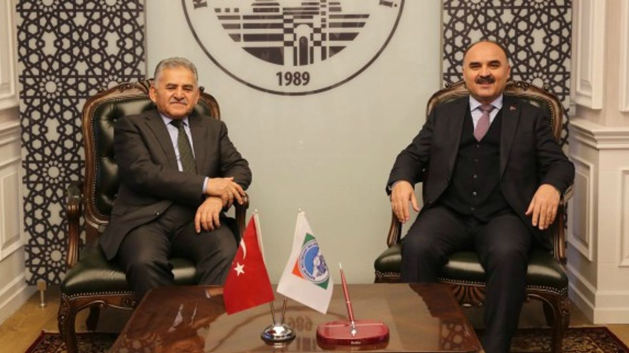 Vali Şehmus Günaydın Başkan Büyükkılıç’ı ziyaret etti 
