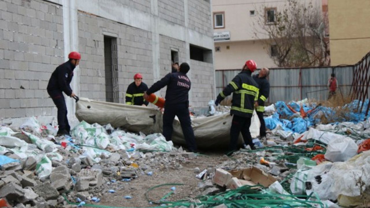 İntihar girişiminde bulunan şahsı polis ikna etti 