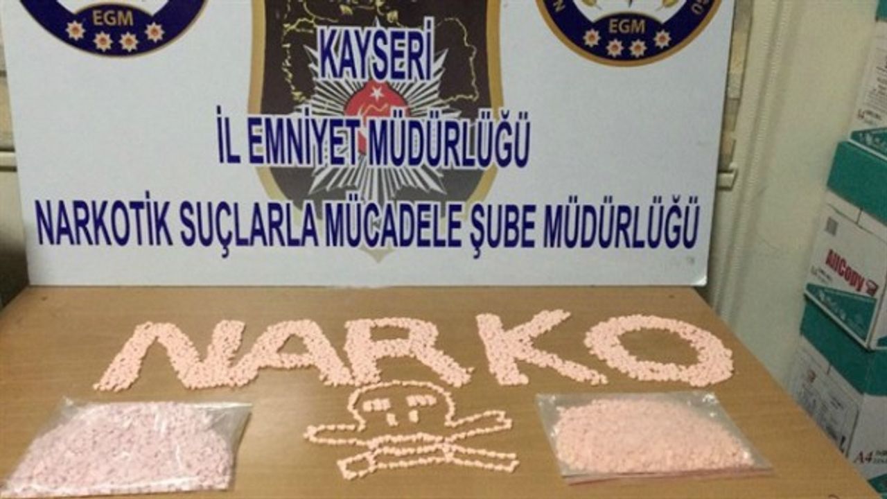 Batı İllerinden 2 Bin Adet Extacy Getiren 3 Sanığa Ayrı Ayrı 8 Yıl 4 Ay Hapis