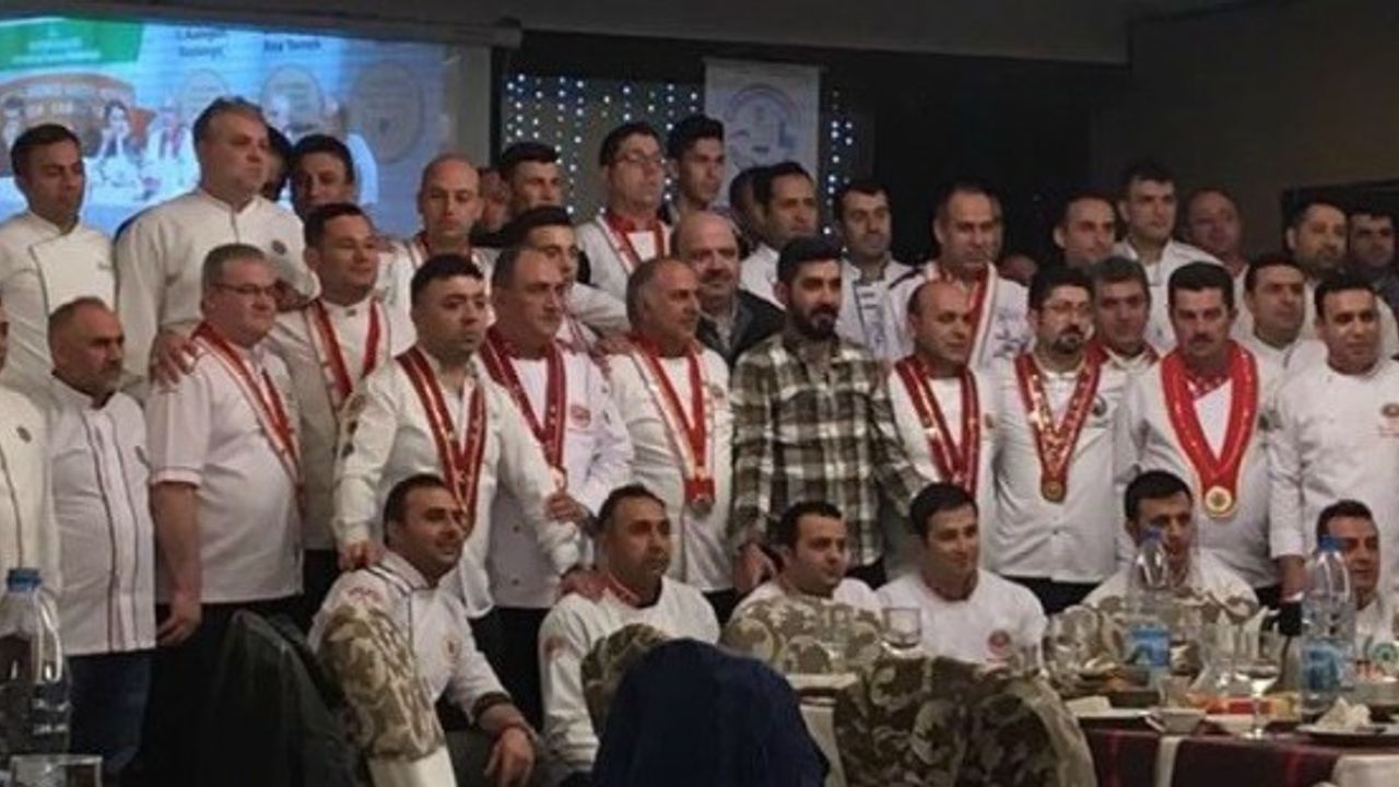 Kayseri’nin profesyonel aşçıları gastronomi fuarlarına hazırlanıyor 