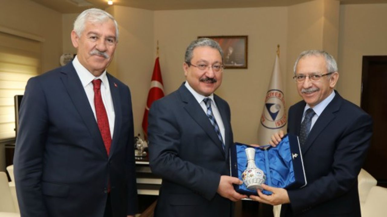 MEB Müsteşar Yardımcısı Prof. Dr. Bilgili‘den ERÜ Rektörü Güven’e Ziyaret