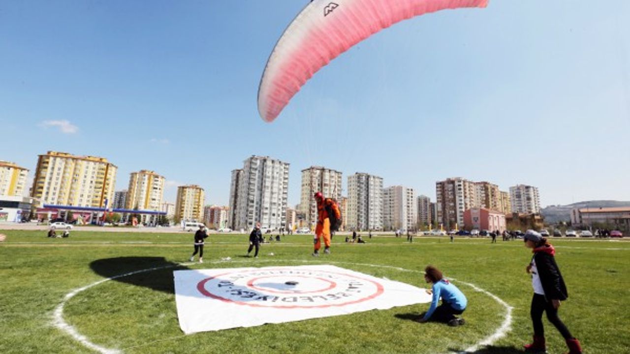 Ali Dağı’nda Yamaçparaşütü Türkiye Şampiyonası başladı 
