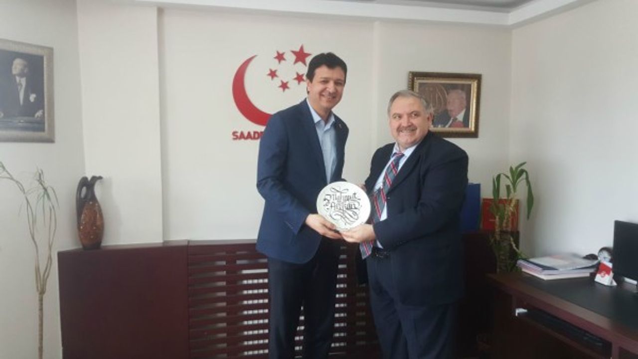Talasemi ve Lösemililer Derneği Saadet Partisi’ne ziyaret etti 