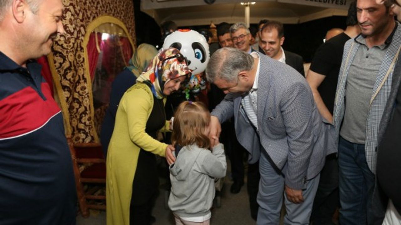 "Gece gündüz yorulmadan çalışıyoruz" 