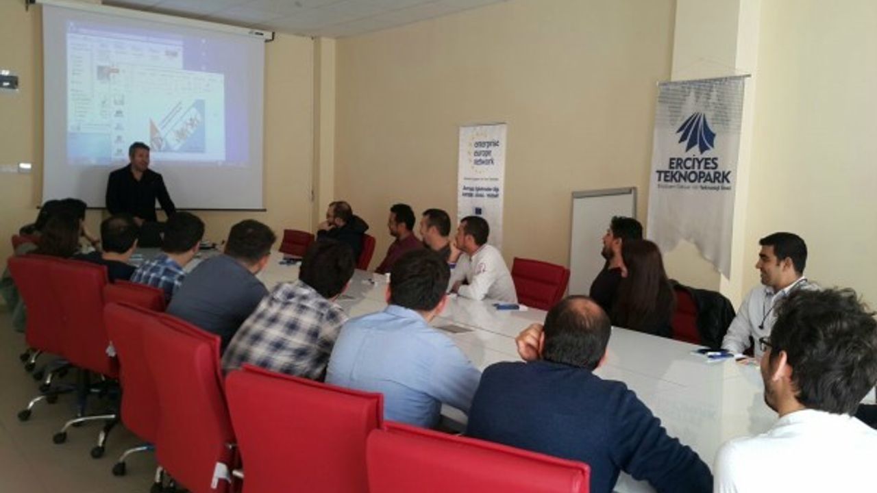 Erciyes Teknopark firmalarına etkili iletişim ve hitabet eğitimi düzenlendi
