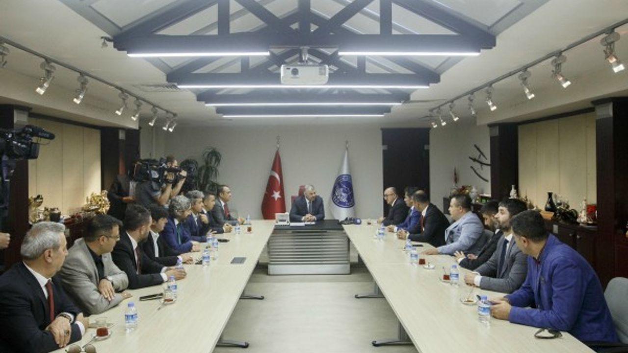 Gazeteciler Cemiyeti yeni yönetimi Başkan Çelik'i ziyaret etti 