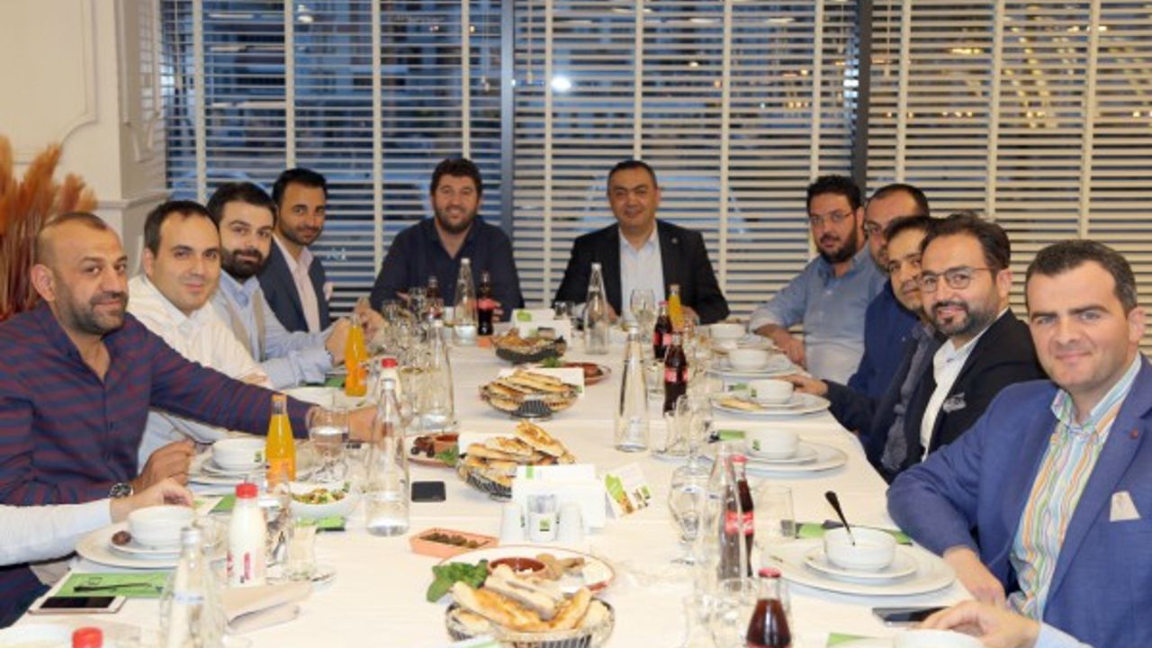 KAYSO Başkanı Büyüksimitci genç girişimcilerle bir araya geldi 