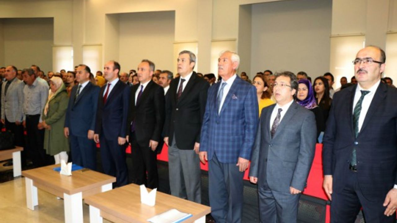 Kayseri’de 369 okulda ‘Beyaz bayrak’ dalgalanıyor 
