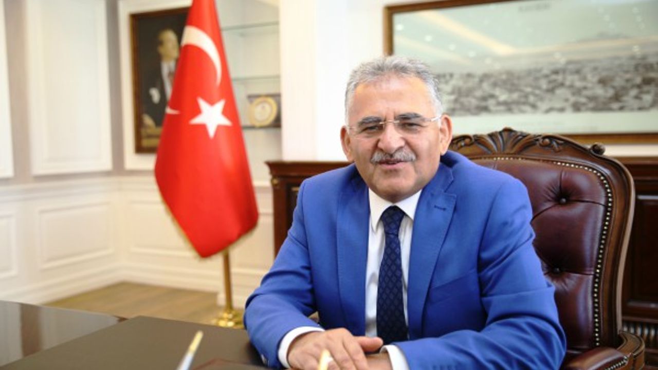  Başkan Büyükkılıç’tan Berat Kandili mesajı 