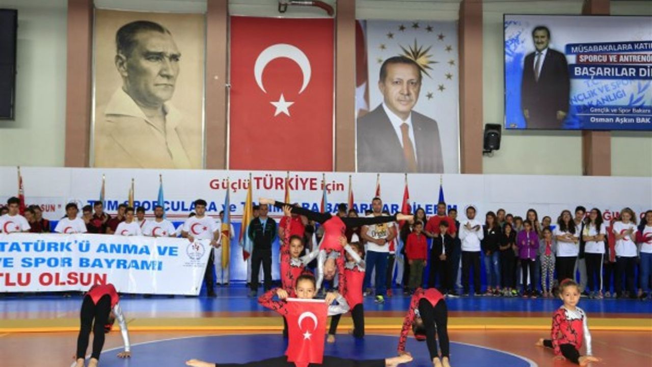 Nevşehir’de 19 Mayıs Atatürk’ü Anma Gençlik ve Spor Bayramı kutlandı 