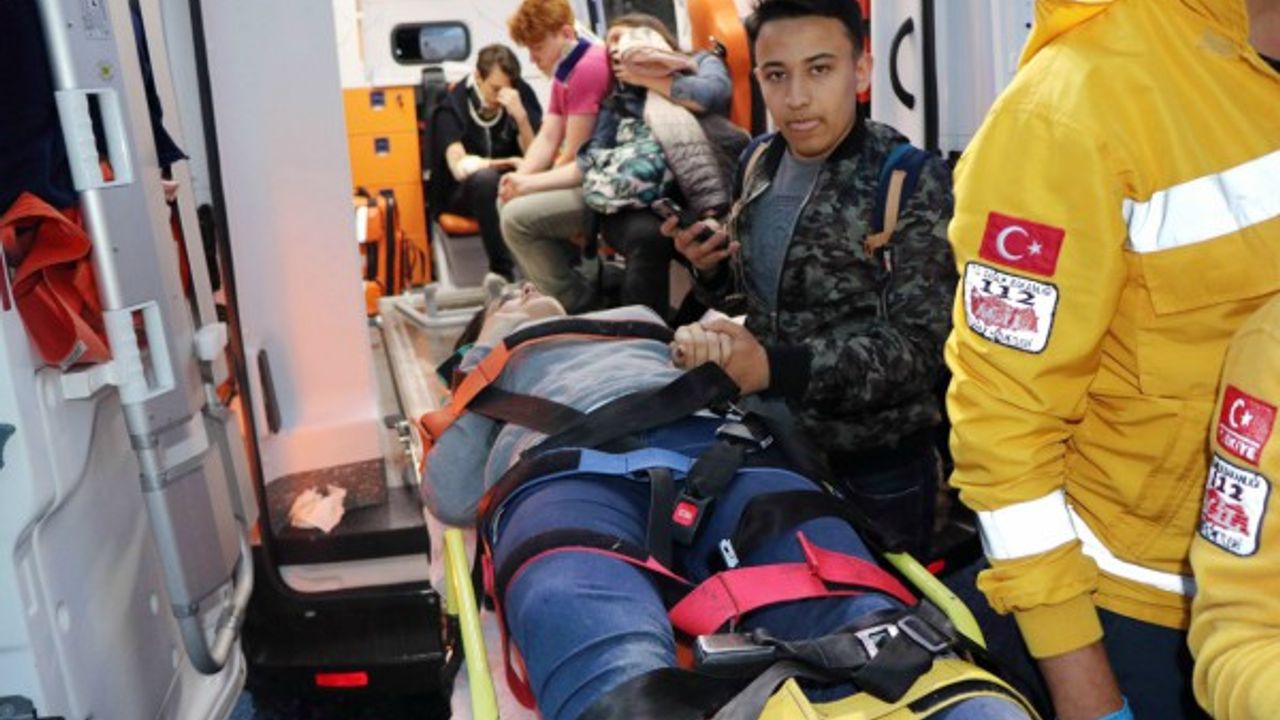 Nevşehir’de tur midibüsü kaza yaptı: 9 yaralı 