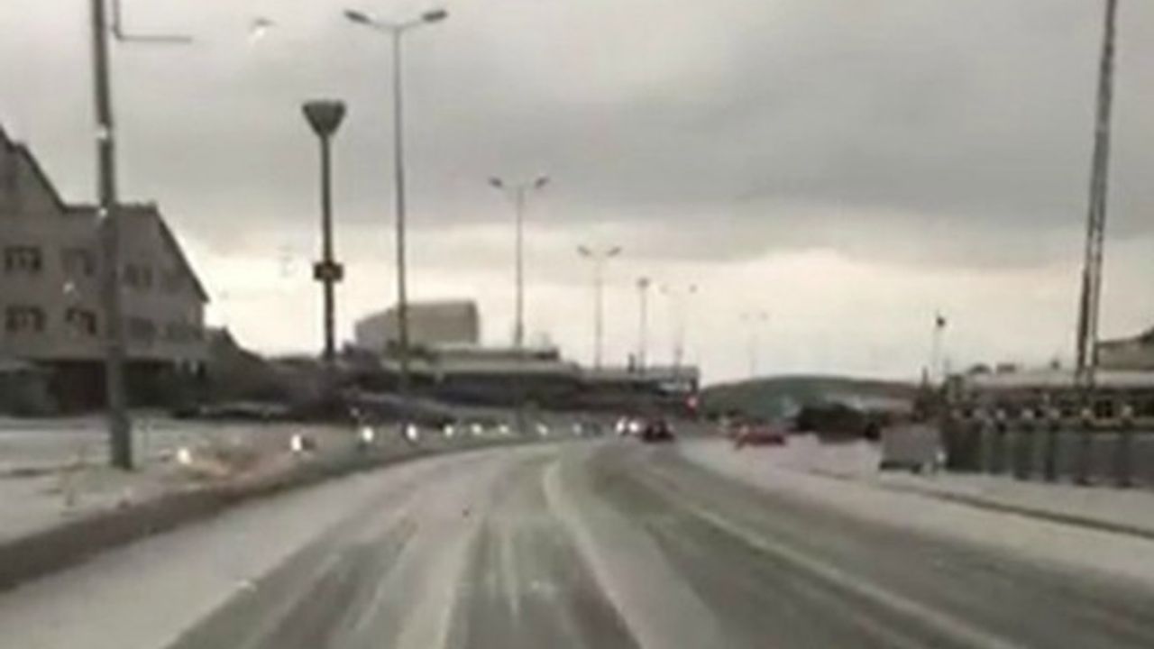 Erciyes'e Mayıs ayında kar yağdı