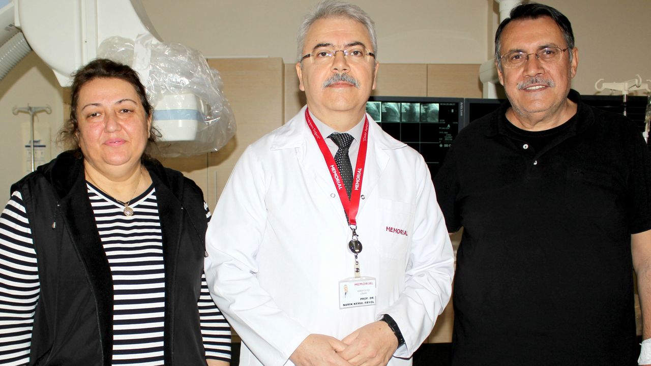 Tam tıkalı kalp damarı 20 dakikada açıldı 