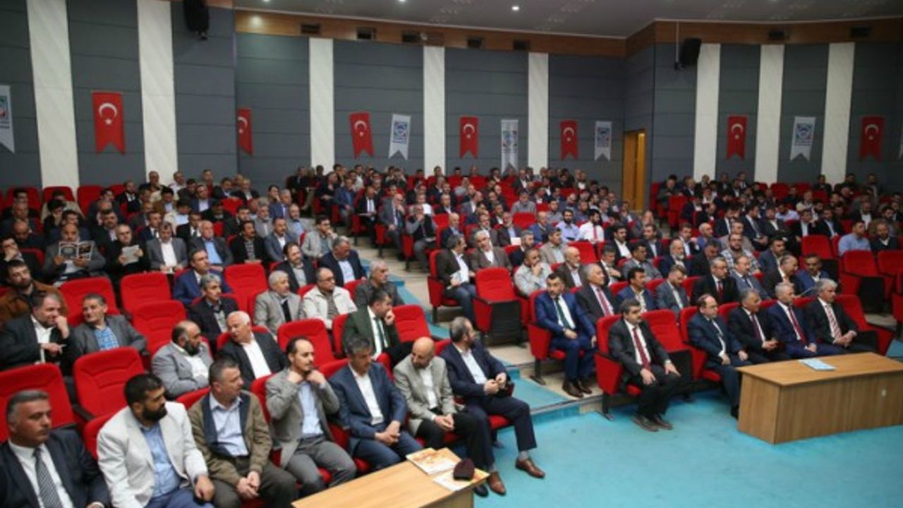 Başkan Büyükkılıç, İmam ve Müezzinler ile Bir Araya Geldi