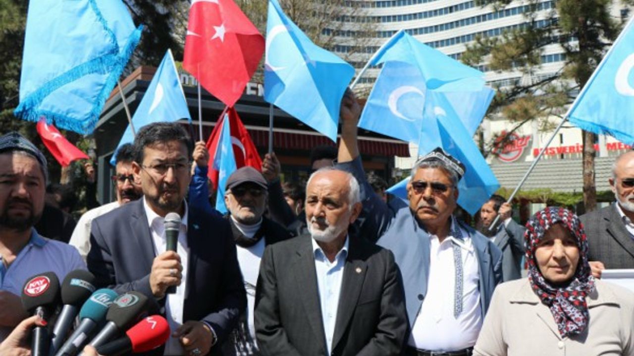 "Çin, Doğu Türkistanlıları sistematik bir şekilde yok etmeye çalışıyor" 