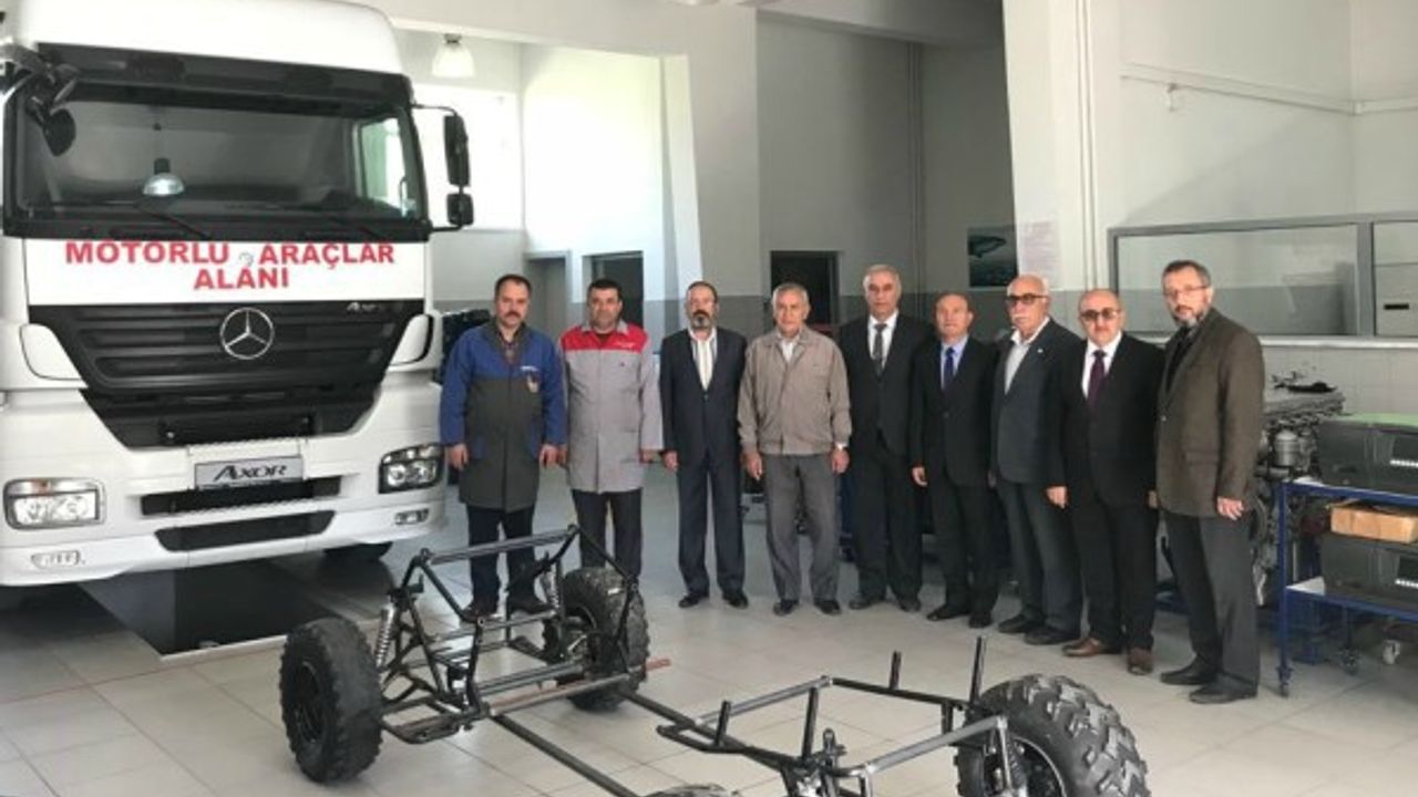 Mesleki ve Teknik Anadolu Lisesi mezunları 3. kez buluşacak