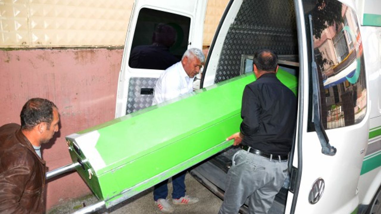 Niğde’deki katliamda ölenlerin cenazeleri yakınlarına teslim edildi