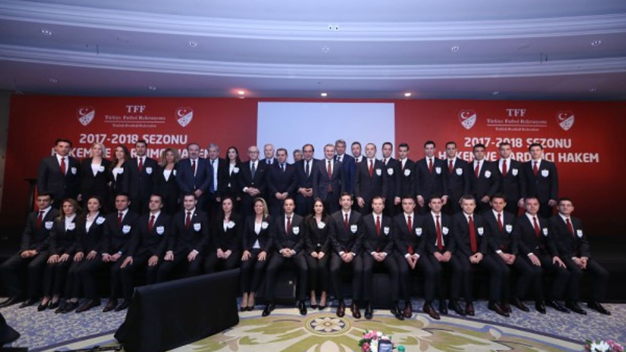2018 yılı FIFA hakemlerine kokartları törenle takıldı