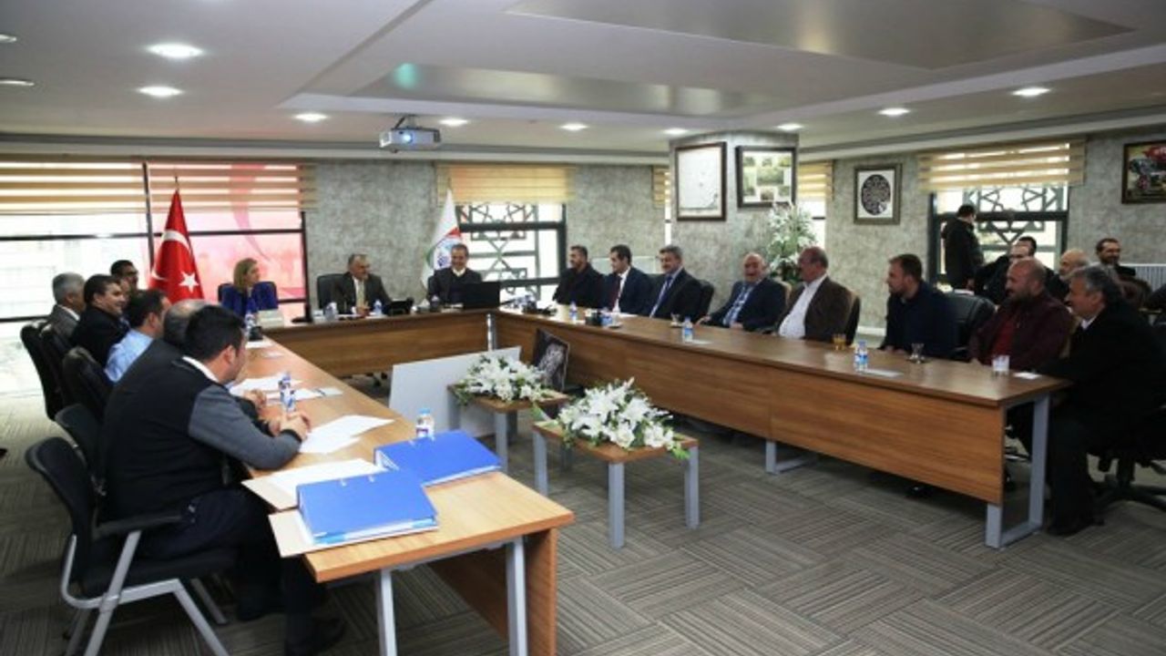 Melikgazi'de 6 blokta 301 daire ve dükkanların ihalesi yapıldı