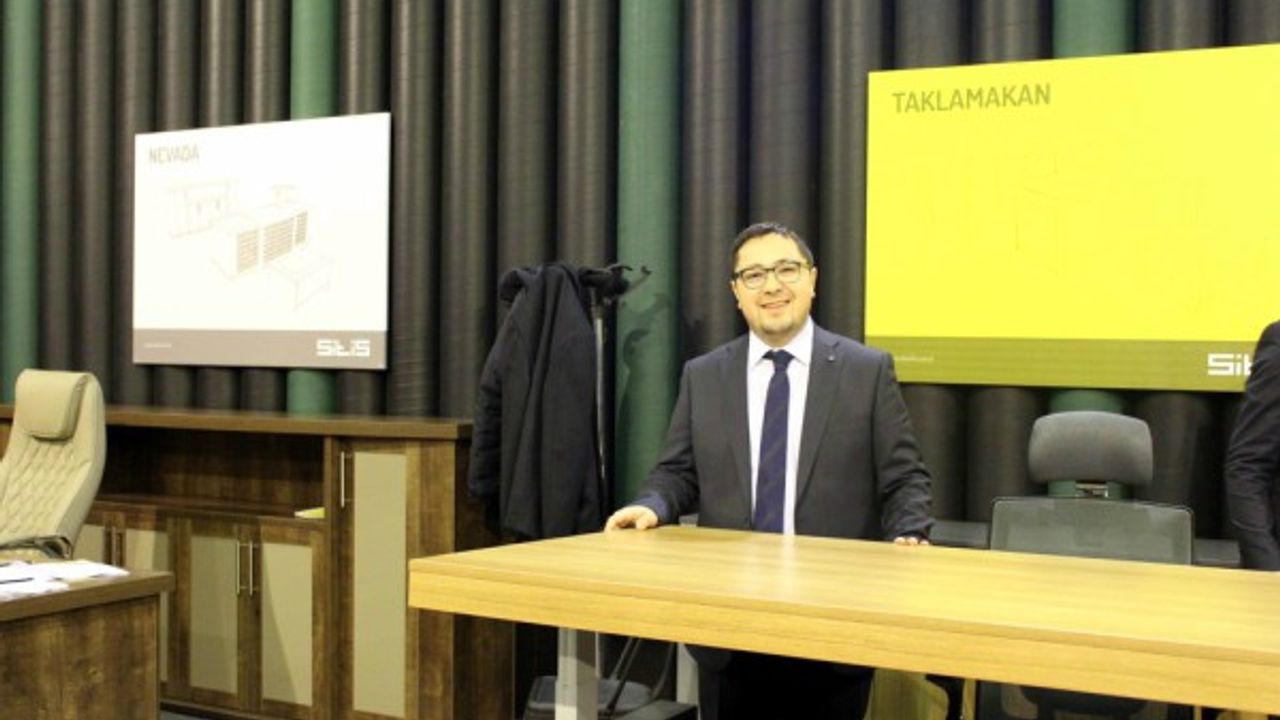 Sitis Ofis yeni ürünü 'Taklamakan'ı İstanbul Mobilya Fuarı'nda Tanıttı 