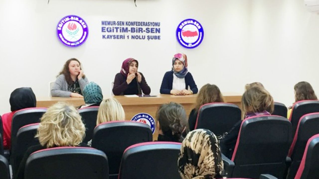 Eğitim Bir Sen Kadın Komisyonu’nda Görev Değişimi 