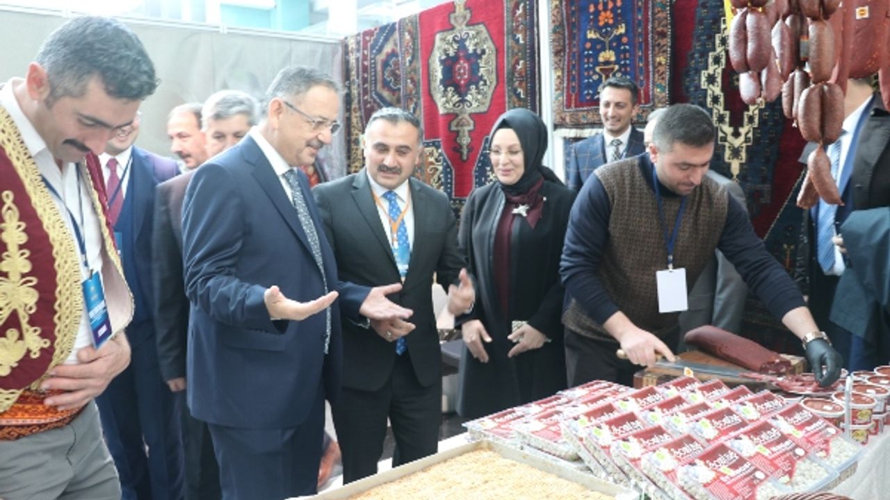 *Uluslararası Yerel Yönetimlerde Kadın Şurası Düzenlendi