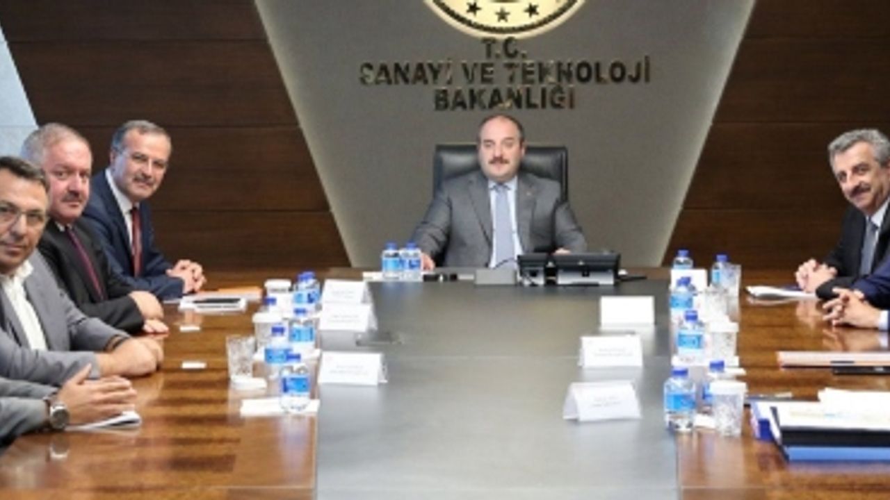 OSBÜK Yönetiminden Bakan Ve Bakan Yardımcılarına ziyaret 