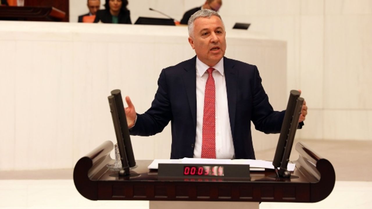 “Yandaşı finanse ediyor faturayı vatandaşa kesiyor”