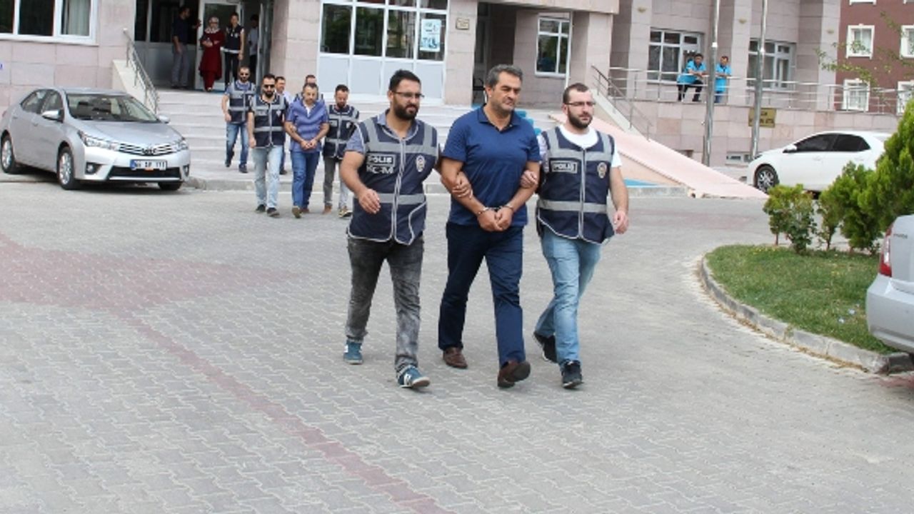 Şeker’in eski genel müdür yardımcısı FETÖ’den hakim karşısında