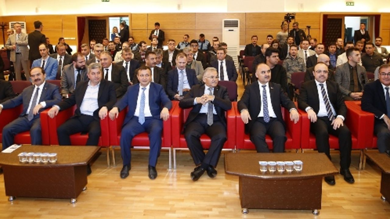 “Akıllı şehircilik, ortak akılla şehri geleceğe taşımaktır”