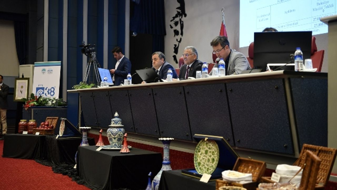Büyükşehir Bütçesi 1 Milyar 350 Milyon TL